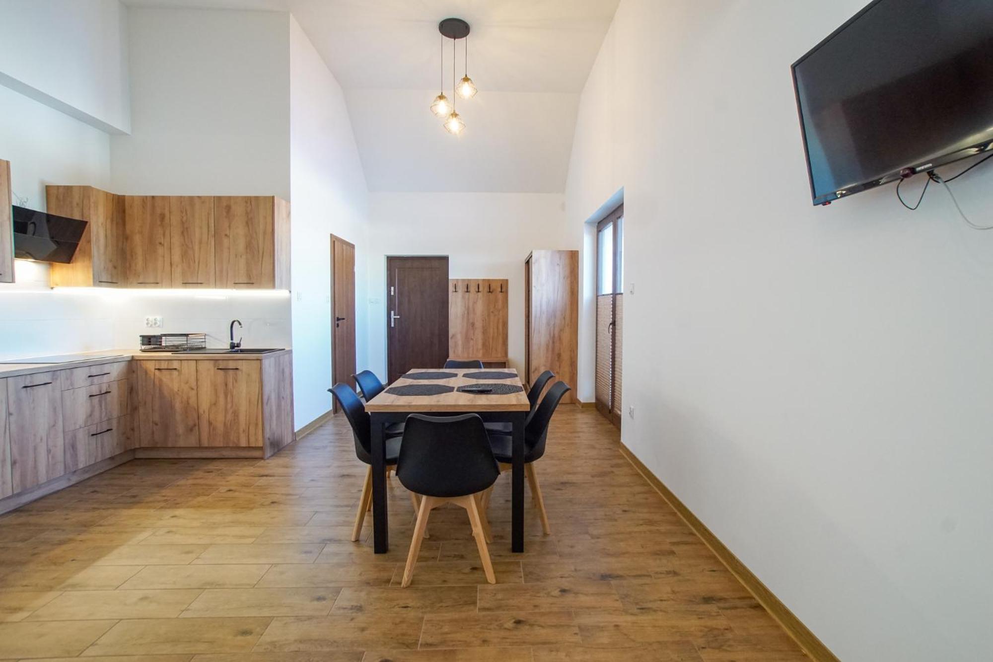 Hostal Wichrowe Wzgórze Krajno Pierwsze Exterior foto